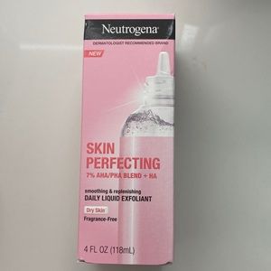 Neutrogena Skin Perfecting Dry Skin Liquid Face Exfoliant, 4 fl. oz